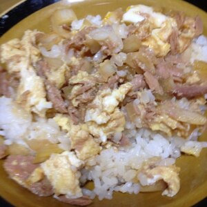 簡単☆ツナ卵丼